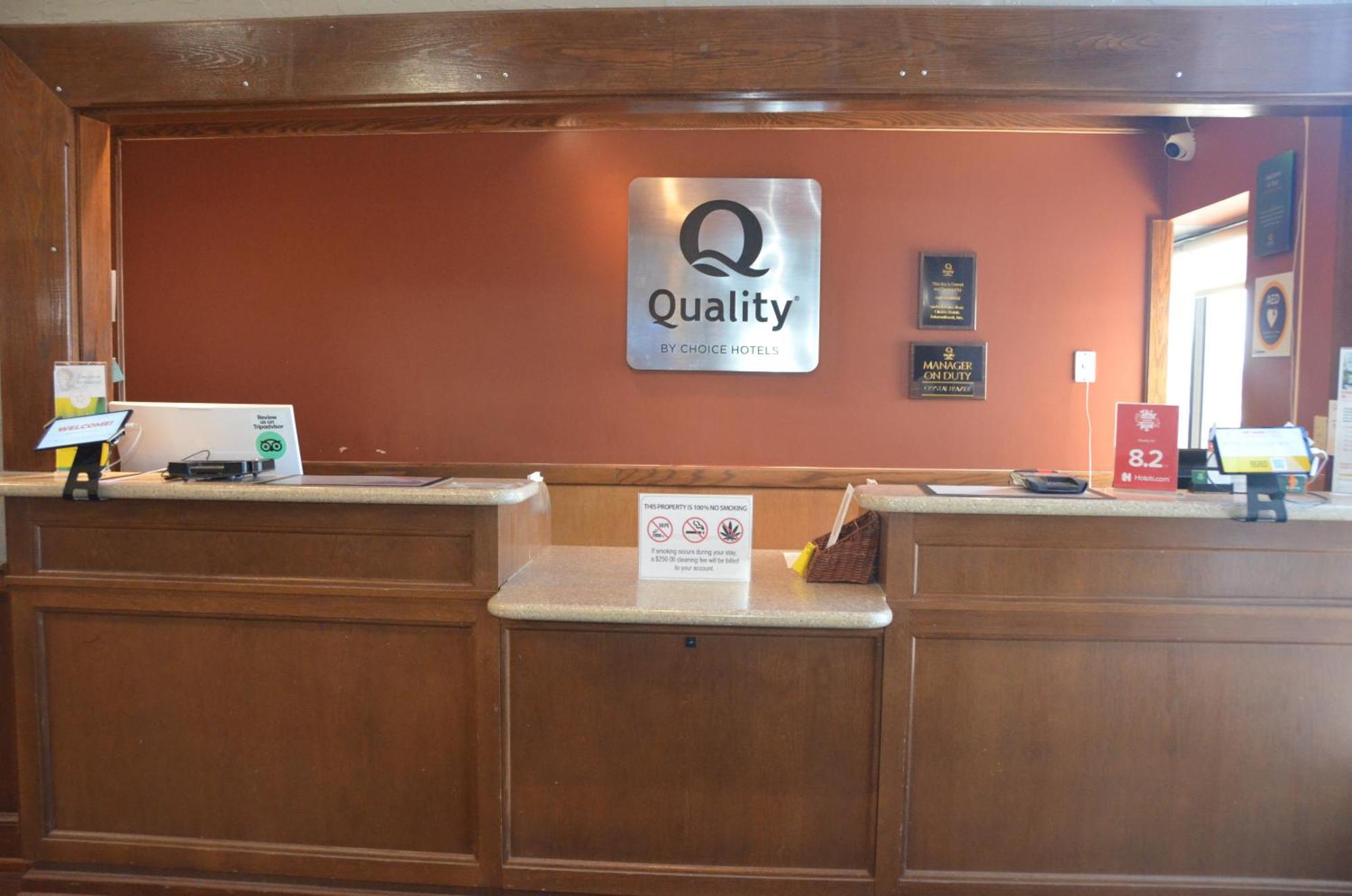 Quality Inn Perrysburg Exterior photo